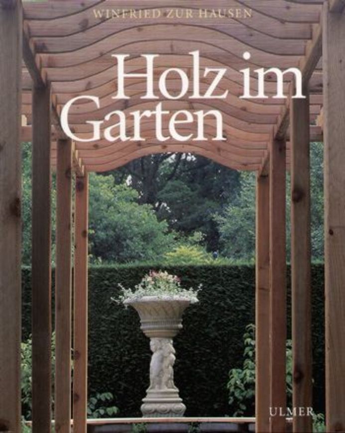 Holz im Garten   