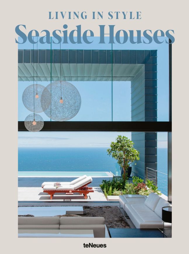 Living in Style Seaside Houses
